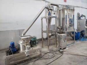 Continuous Working Garlic Powder Crushing Making Machine with Dust Collector Continuous Working Garlic Powder Crushing Making Machine with Dust Collector